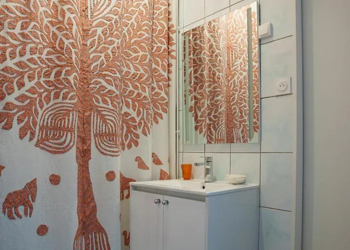 Duplex 8 Pers 103m2 #maisonsavaron شقة *